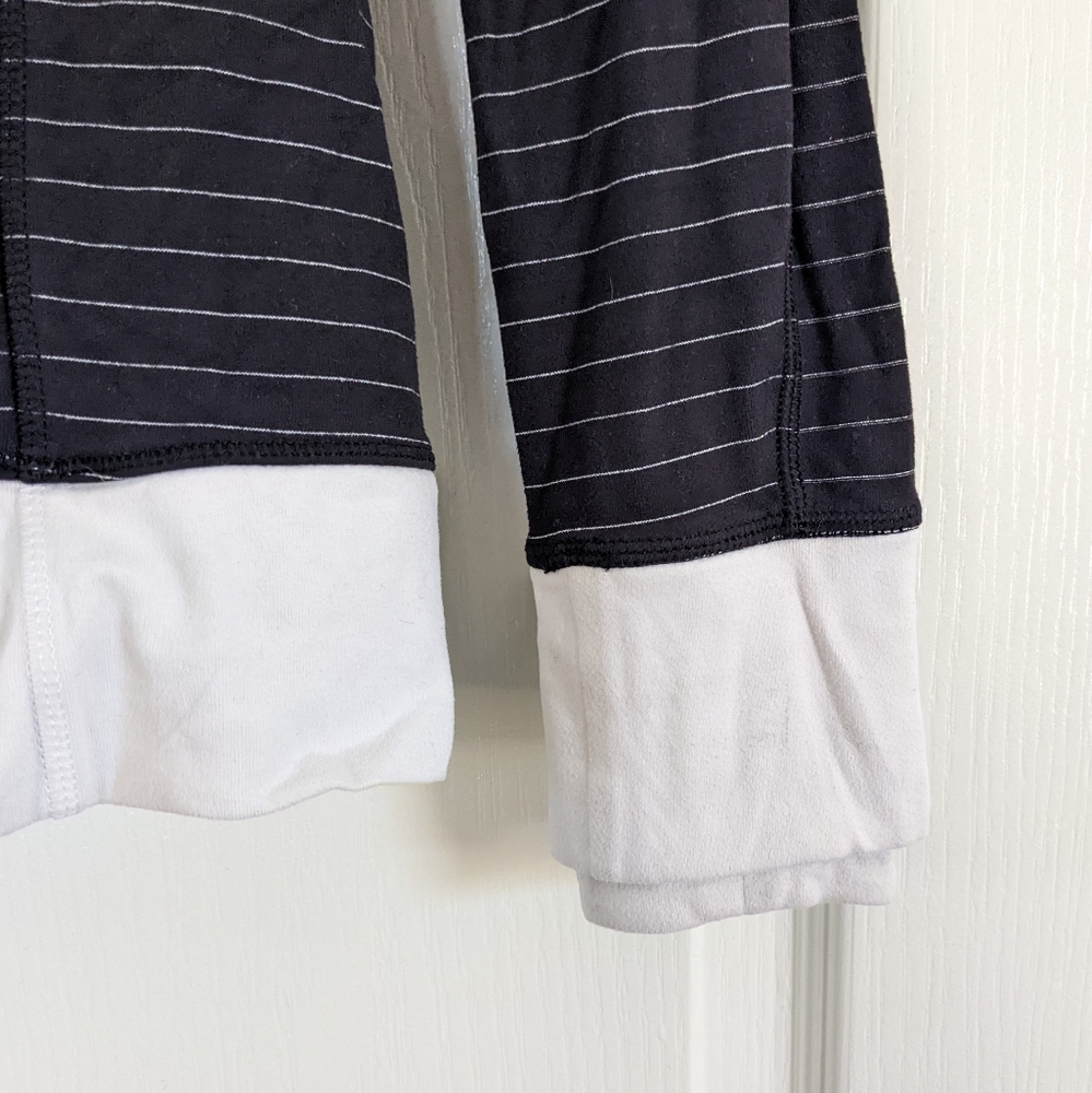 Lululemon Rulu pullover - Picture 9 of 12